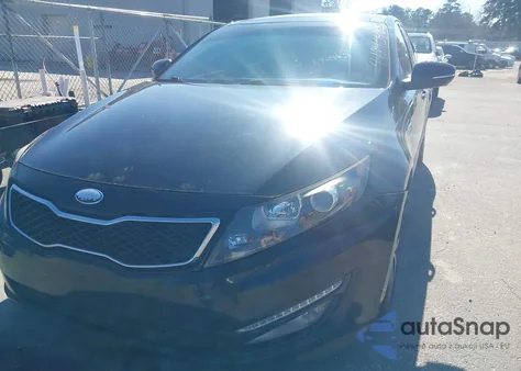 2013 Kia Optima Sx z USA, uszkodzony, nr VIN 5XXGR4A63DG116621